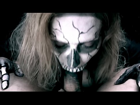 ❤️ Demon puella sugentem gallum cum nigro ore suo deglutivit cum . at la.pornobot.ru