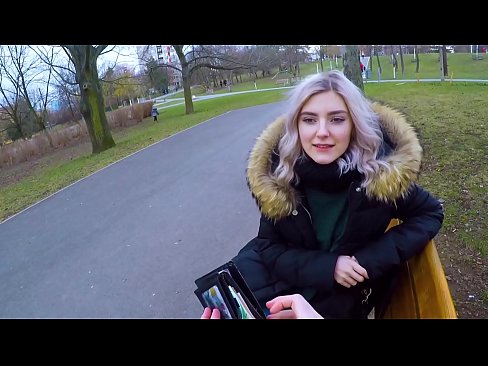 ❤️ Calidum cum pecunia alieni absorbet - blowjob in parco ab Eva Elfie at la.pornobot.ru